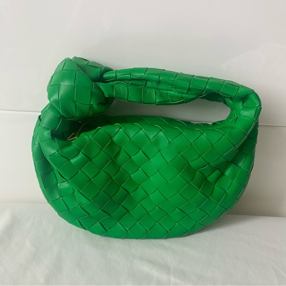 100% Authentic Bottega Veneta Mini Jodie - Picture 15 of 16